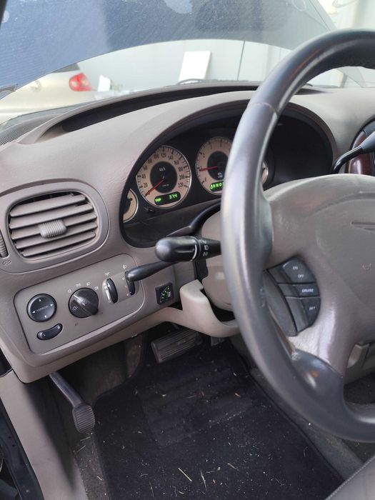 Chrysler Grand Voyager 3.3 L