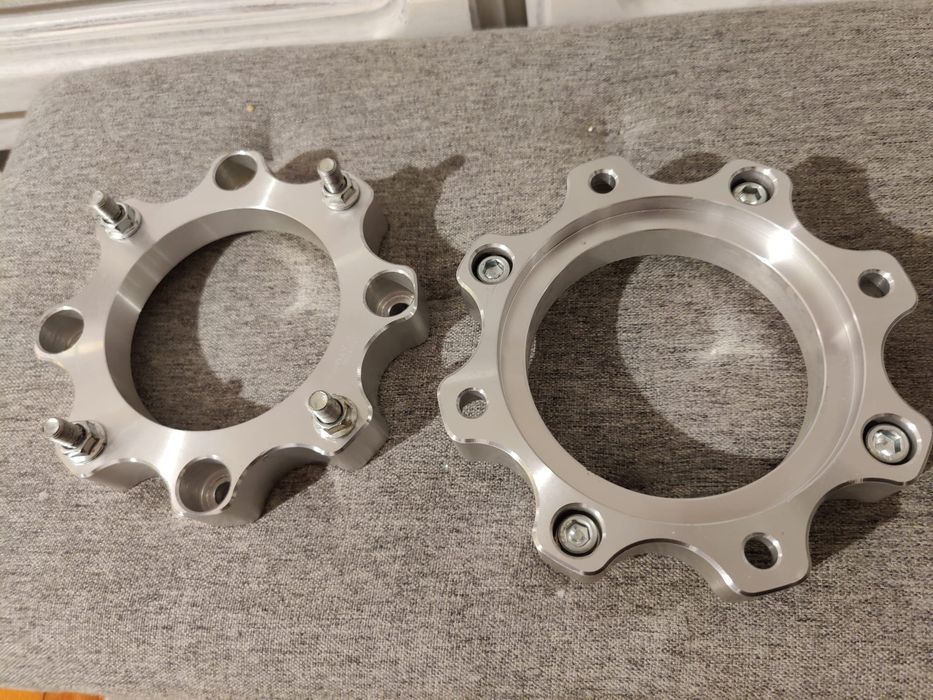 Vand 2 distantiere Polaris