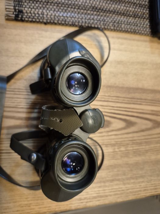 Binoclu militar Zeiss Hensoldt Wetzlar 8X30M FERO D-16 BUND