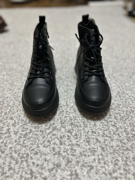 Корейские женские ботинки