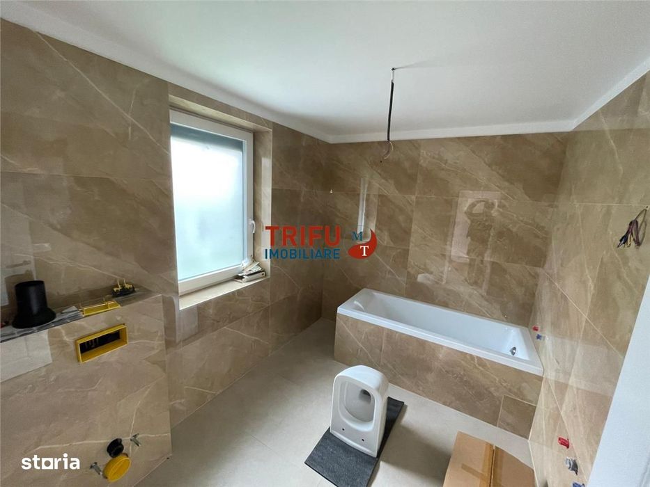 Casă pe un nivel cu garaj zona Centru