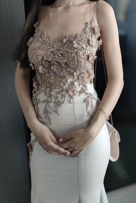 Бална рокля MIRE в бежов цвят размер S