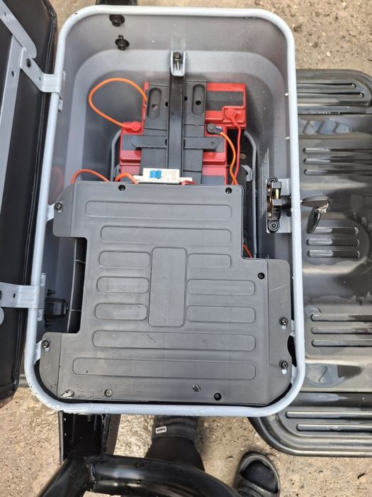 Triciclu Electric 0 Km.