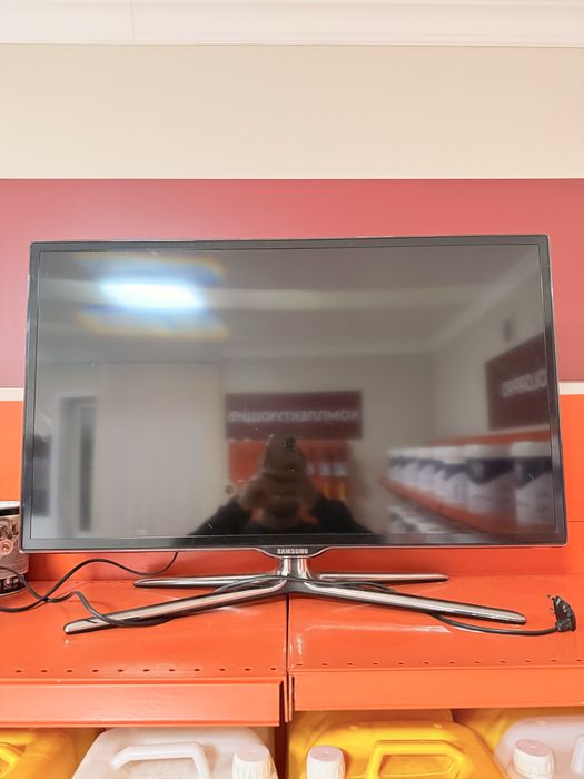 Телевизор Samsung