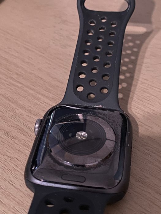 Apple Watch Series 4 Nike 44mm WiFi