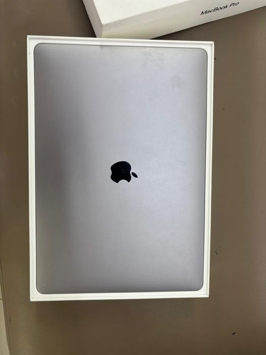 MacBook pro 2016 15 inch // Макбук про 2016