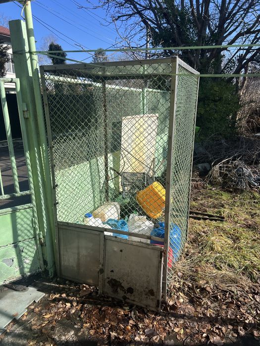 Клетка за птици и др