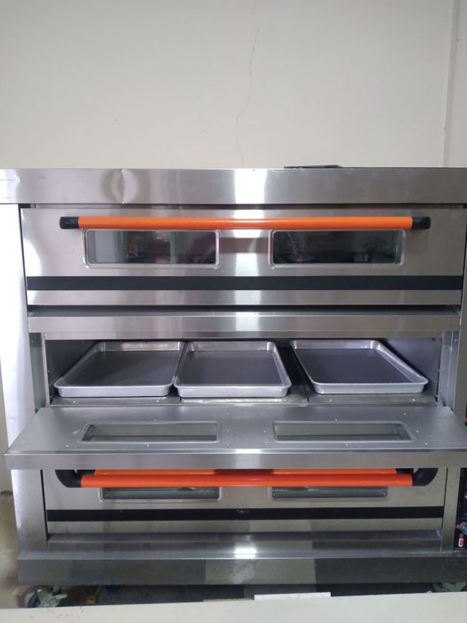 Buxanka Pechka sotiladi