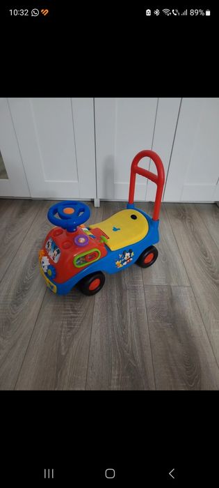 Mașinuța copii Disney