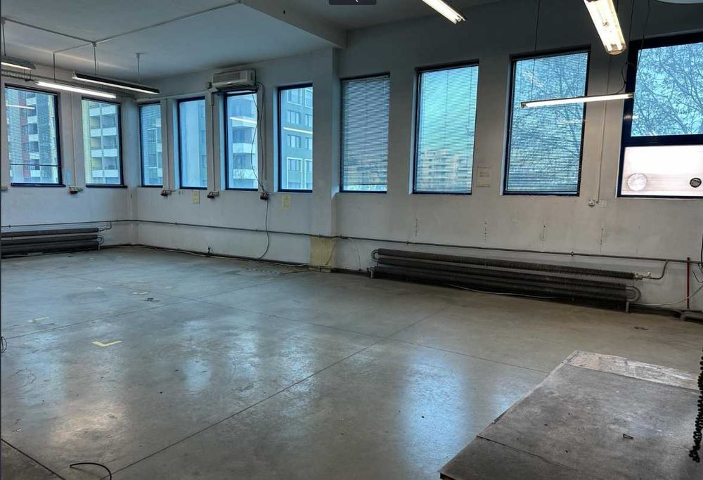 Дава се под наем Склад в Варна, Победа - 1550 кв.м за 5425 € - Снимка #14