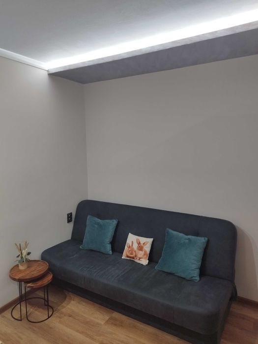 Дава се под наем Едностаен апартамент в Бургас, Възраждане - 42 кв.м за 433.5 € - Снимка #2