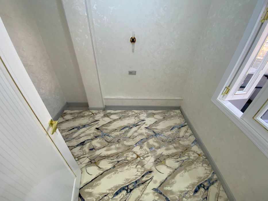 Vokzalda 3 xonalik skvaznoy