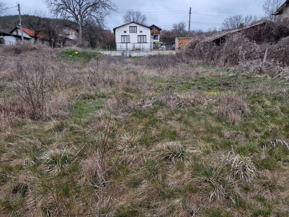 Продава Парцел в гр. Драгоман, Издадена Виза за проектиране Асфалтов Път, Вода, Ток, 476м2 49950евро