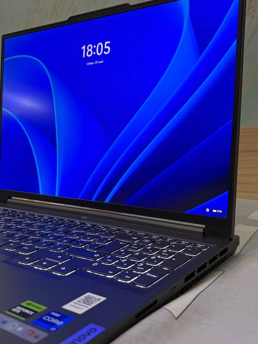 Lenovo Legion Slim 5 16” i7-13700H / RTX 4070 / Отличен