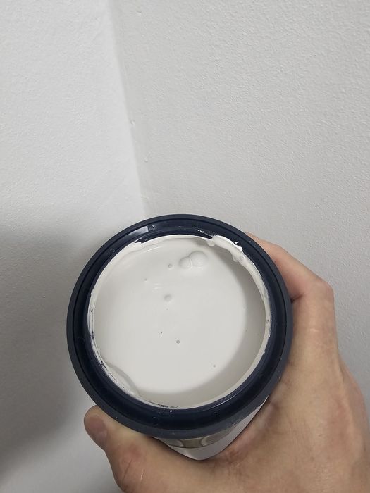 Vand vopsea pe baza de apa