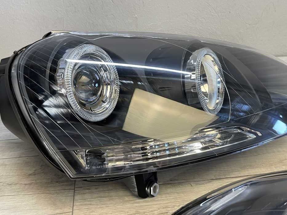 Far faruri VW Golf 5 Jetta Angel Eyes look negru cu lupa NOU