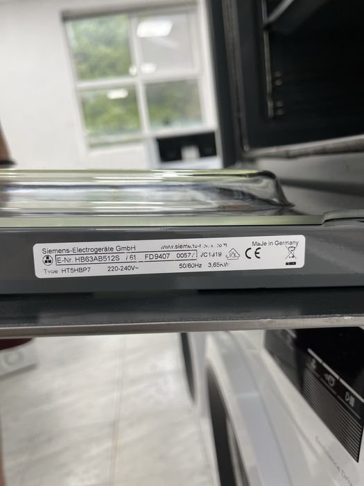 Фурна за вграждане siemens