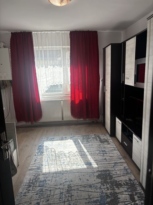 Garsoniera de inchiriat, cartier Marasti, Cluj Napoca