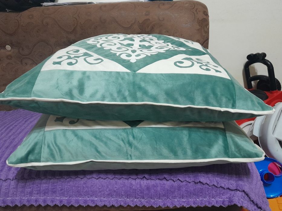 Продам корпеше почти новый