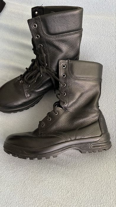 Новые берцы  43 размер