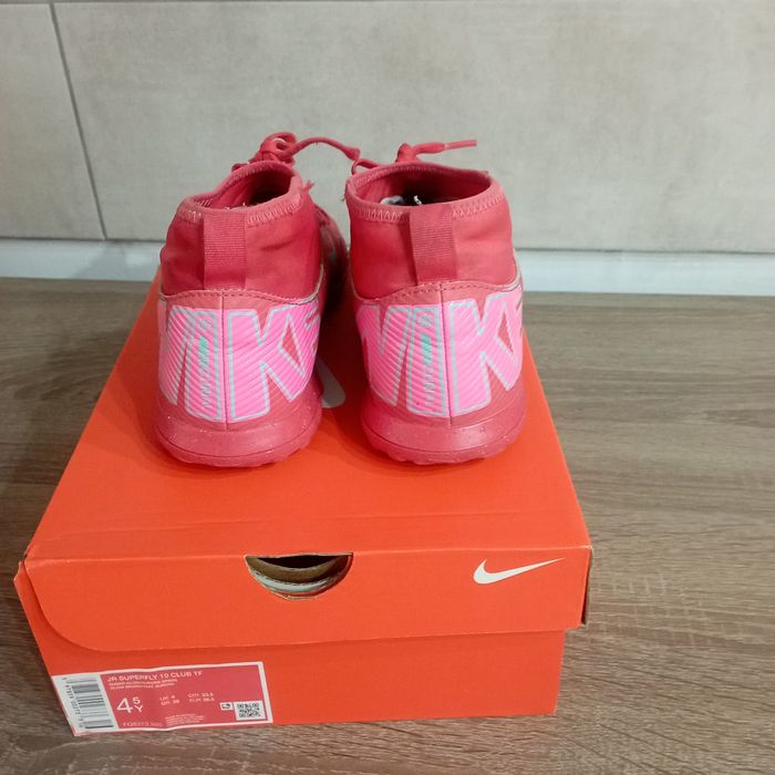 Ghete fotbal măr 36.5