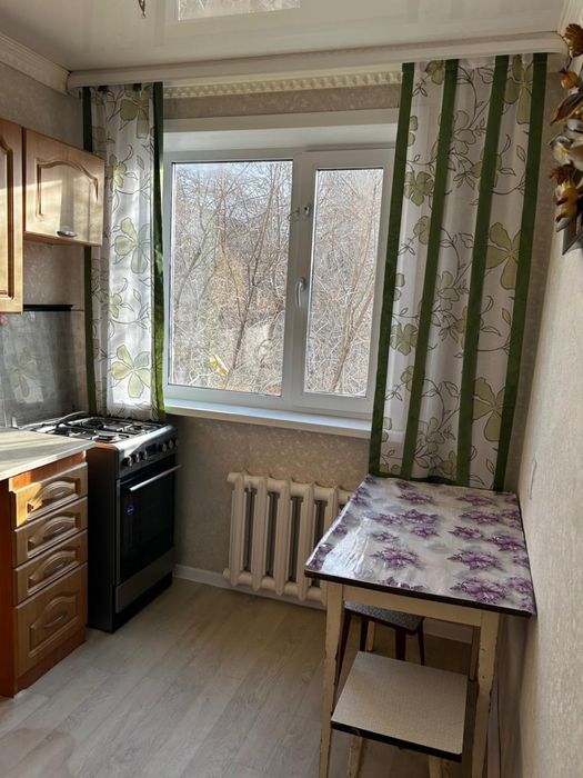 Сдам 2 комг квартиру