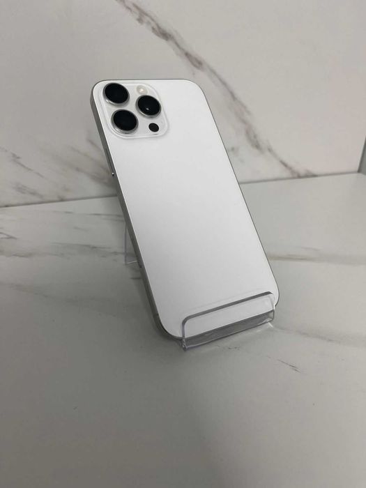 Apple IPhone 16 Pro Max ( лот 896473, г. Костанай, пр. Абая 162 )