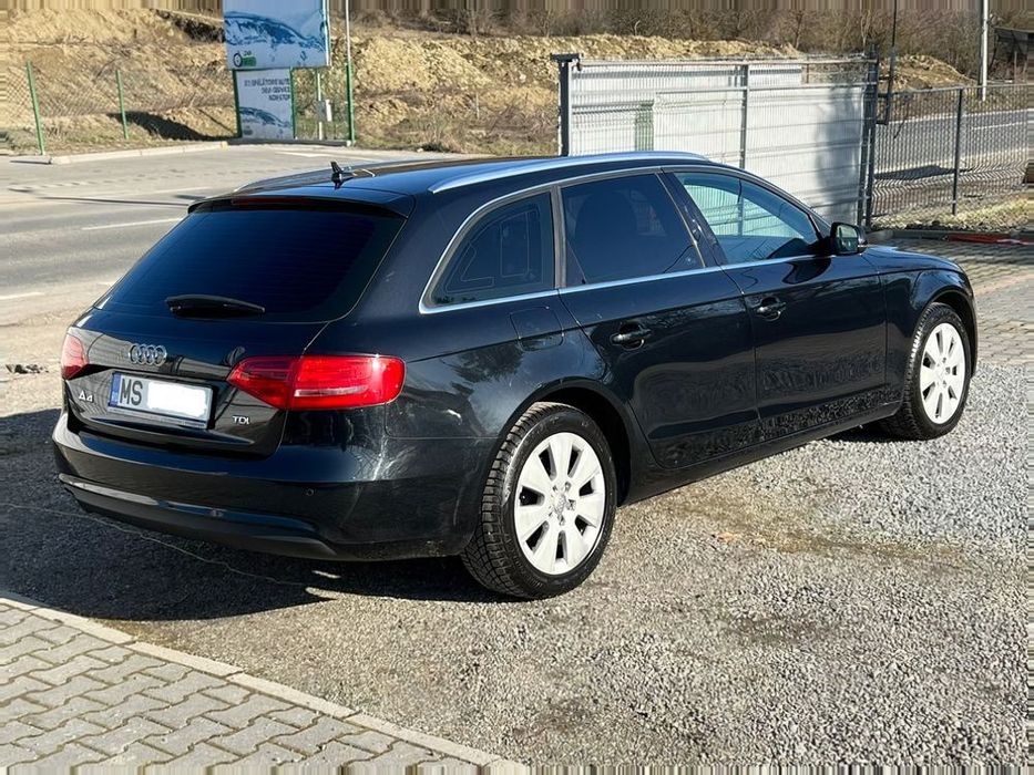 AUDI A4 Avant 2013 — imagine 3