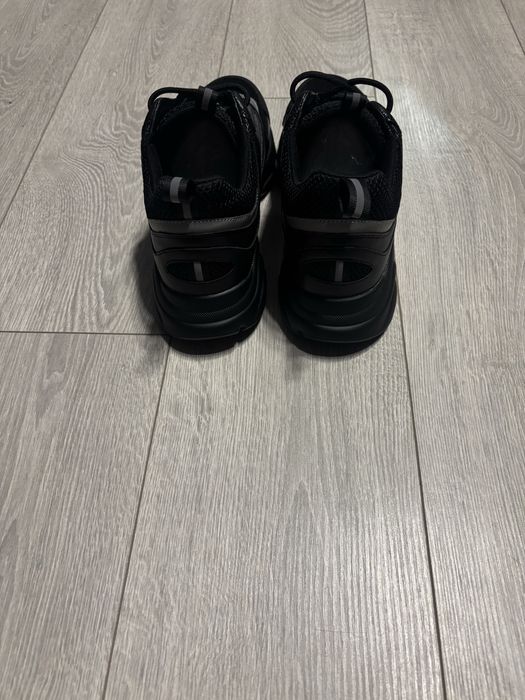 Диор Б22-Dior B22