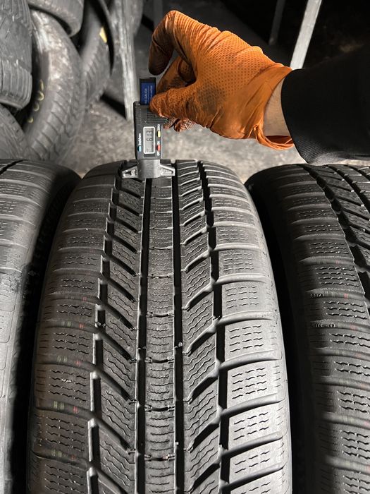 4 anvelope iarna 225/55/17 , Continental , DOT 2021 , 6.5 mm