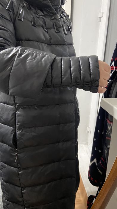 Продам куртку стеганную