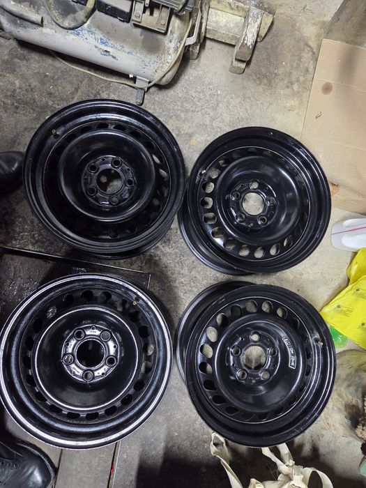 Диски Мерседес оригинал R15 7J ET37