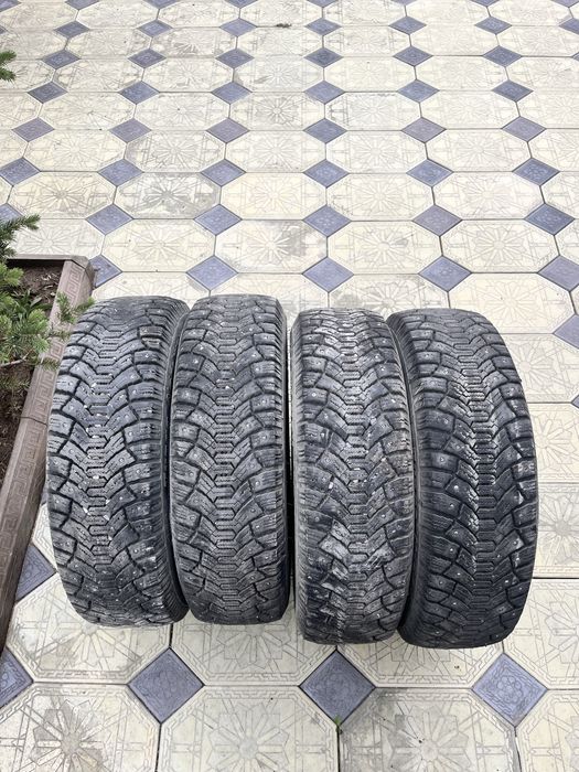Зимний шипованный комплект тунга 185/65/15