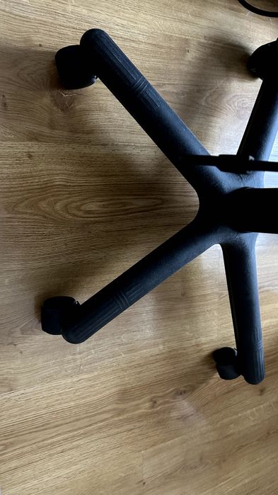 Кожен офис стол директорски