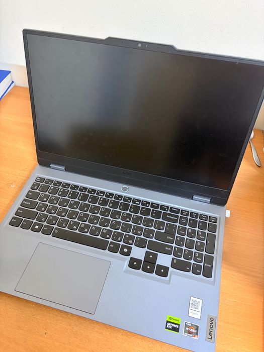 Lenovo Loq15ARP9