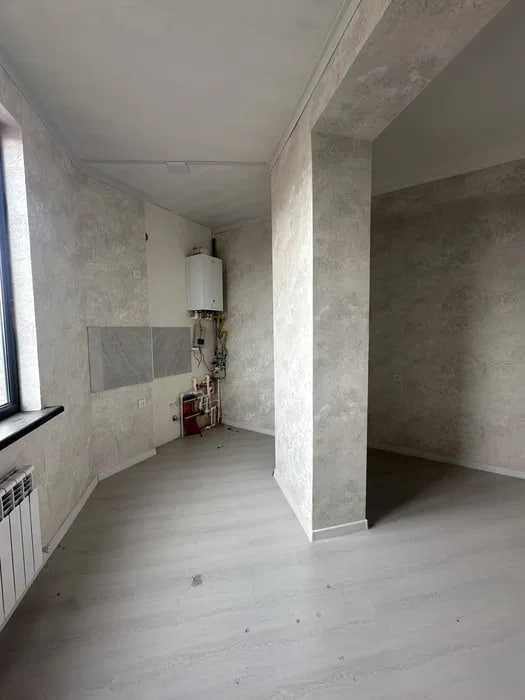 СРОЧНО !! Продается квартира в Яшнабаде 2/5/8 (74 кв/м ) ЖК Azia House