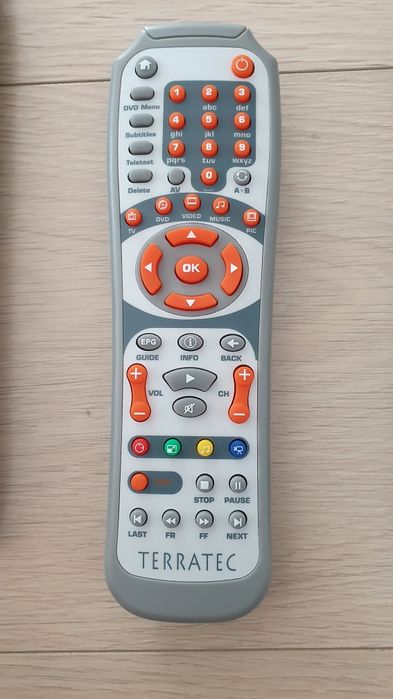 Telecomenzi TV Orange box  receivere receptoare Curier OLX