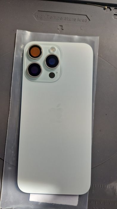 Capac spate pentru iPhone 15PM