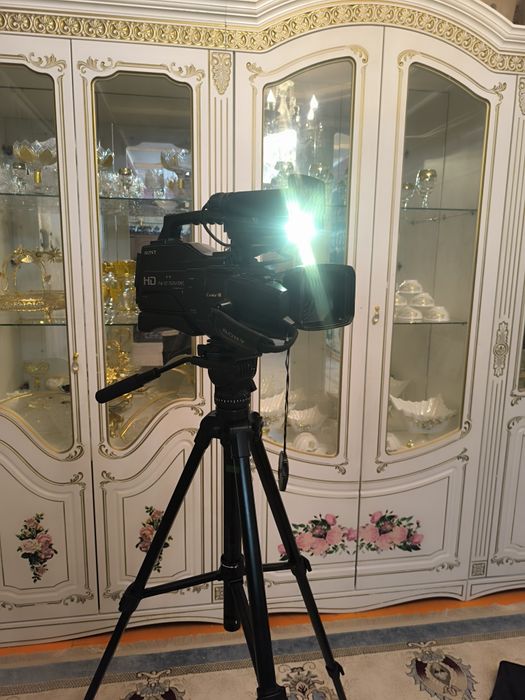Sony 2500  Mavik pro