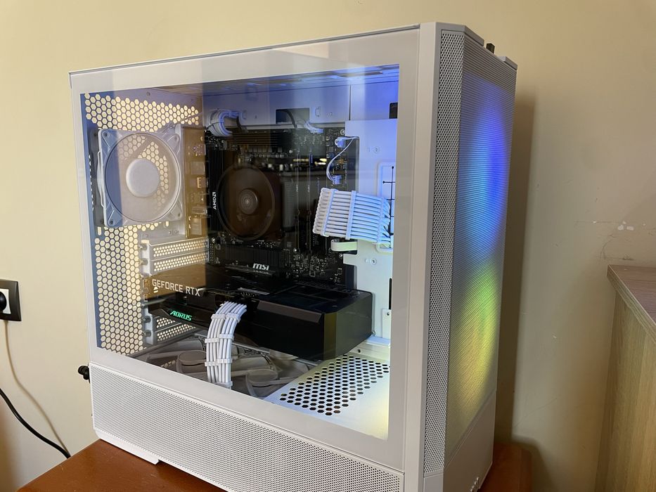 Геймърски Компютър с Гаранция! Ryzen 5 7600 Rtx 3060 16gb ddr5 2TB