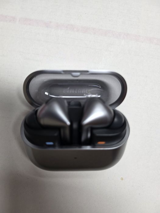 Galaxy Buds 3 Pro ca noi