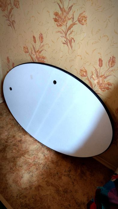 Зеркало настенное