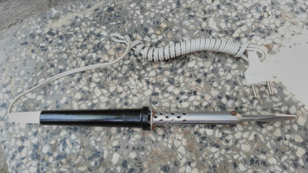 Електрически поялник