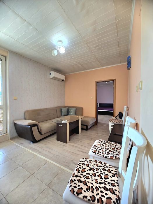 Продава се Двустаен апартамент в Горна Оряховица - 70 кв.м за 656 €/кв.м - Снимка #9