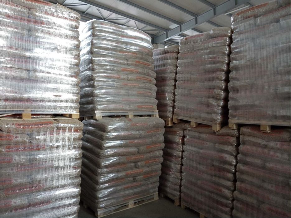 Peleti premium /HS Timber/Pell UP/Rezult/Barlinek/ StraGate