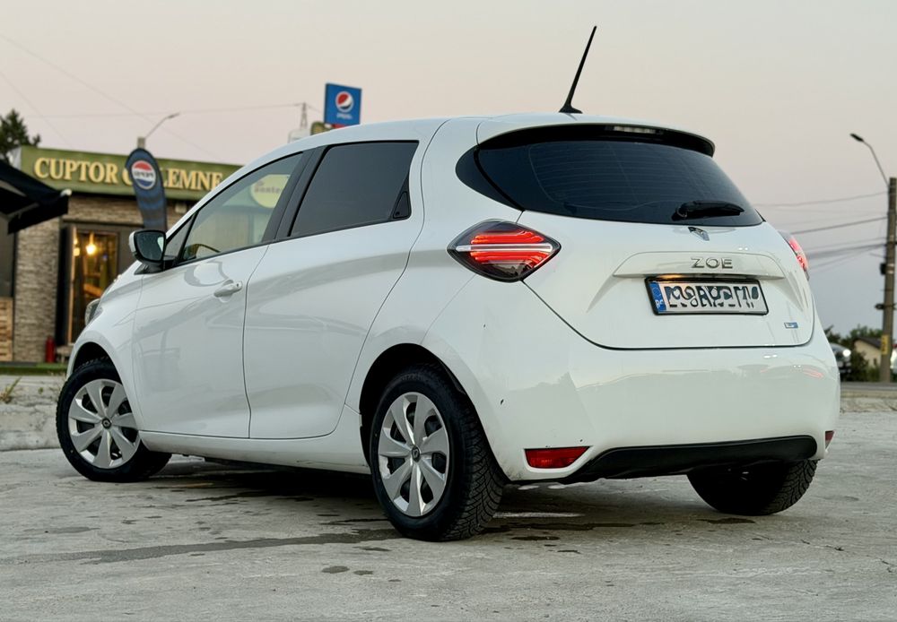 Renault Zoe Full electric 41kw autonomie 300 km euro 6 TVA deductibil, Rate/leasing/buy/back  km reali