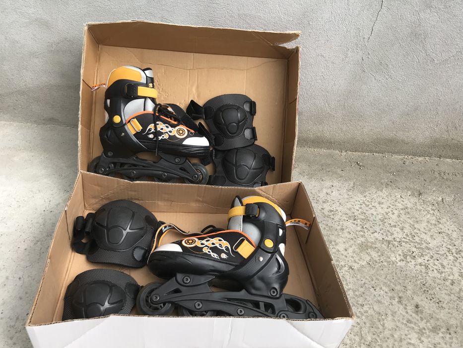 Patine/role reglabile marimea 31-34