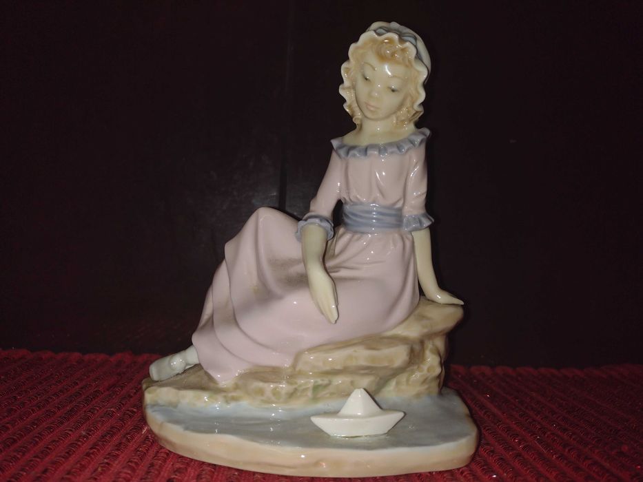 Bibelouri Nao frumoase