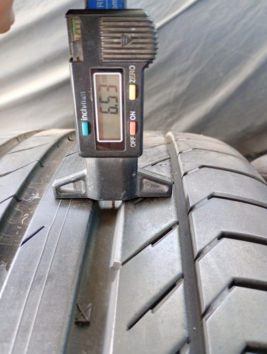 Перфектни 4бр 255/50/19  Continental CSC5 MO dot4315