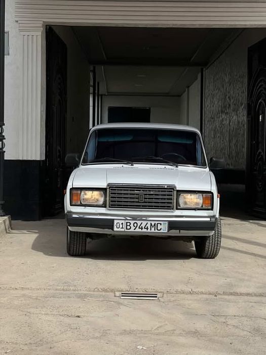 Jiguli 2107 oq 2007 gaz-benzin